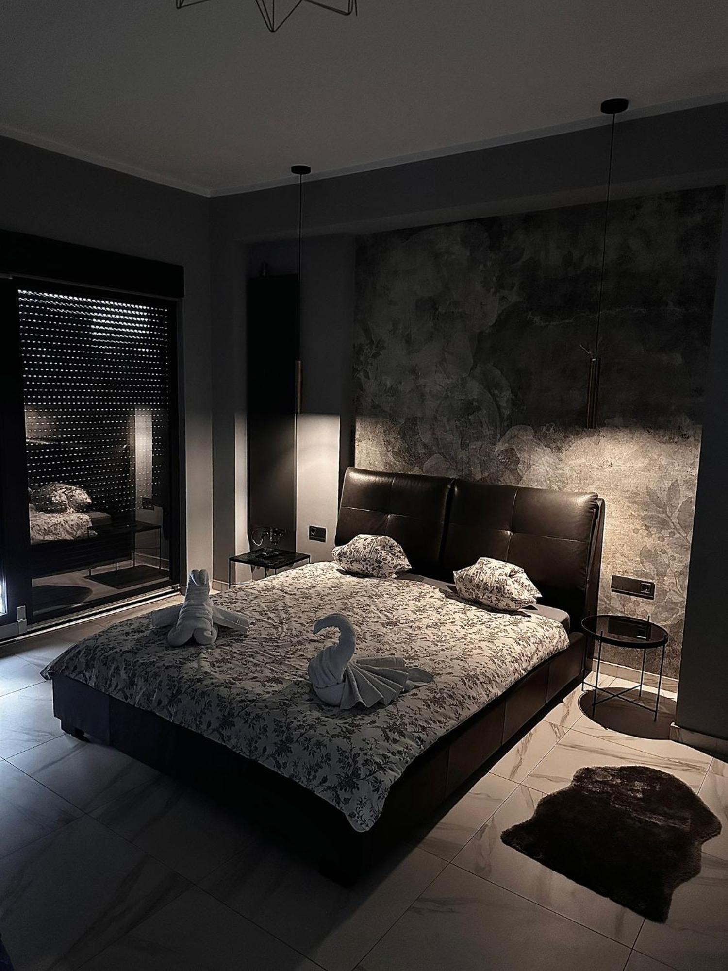 Deluxe Skyline Retreat Studio - Old Town Bukarest Exterior foto
